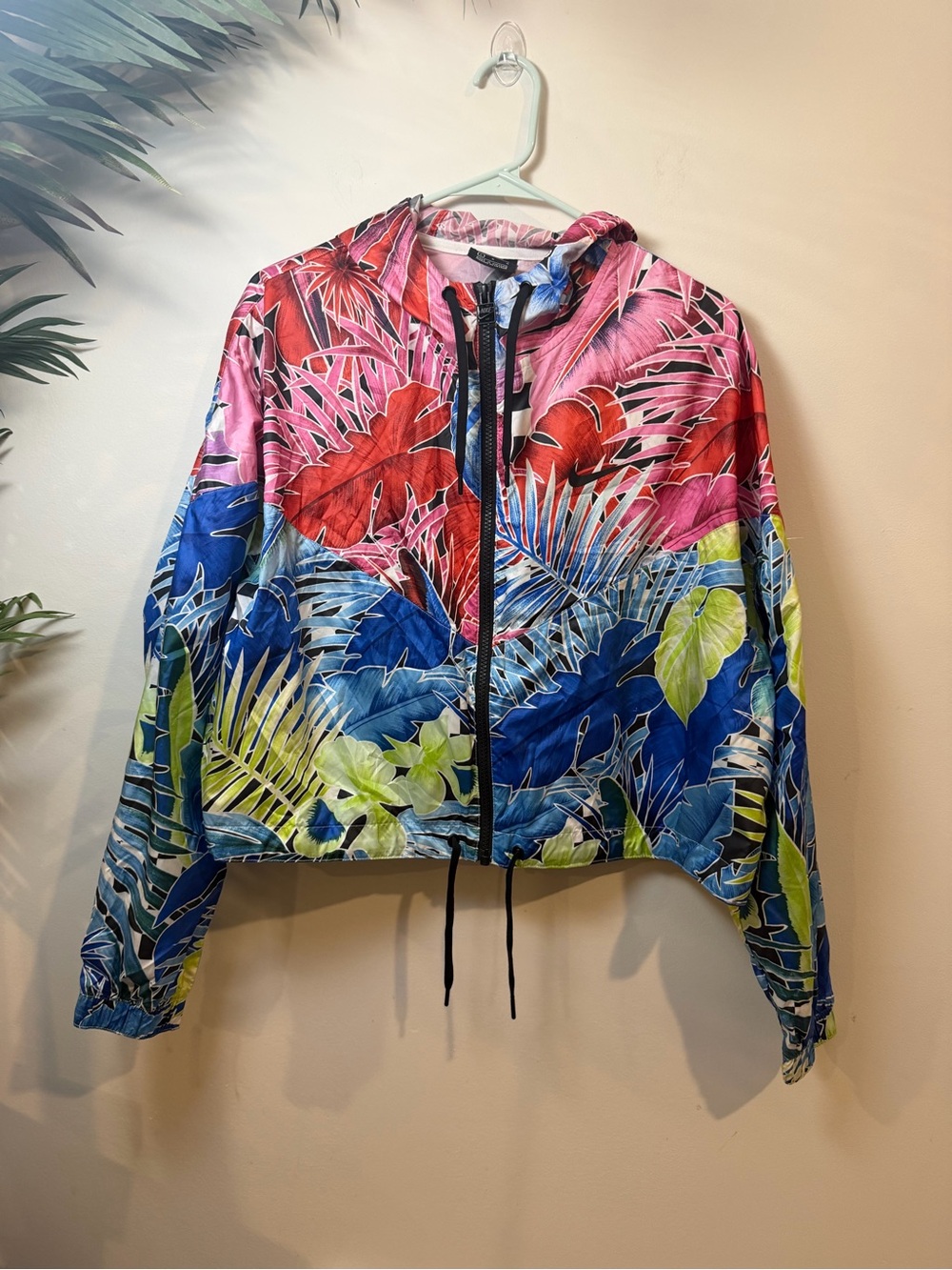 Nike Jacket Womens Large Cropped Hooded Full Zip Lightweight Windrunner Floral